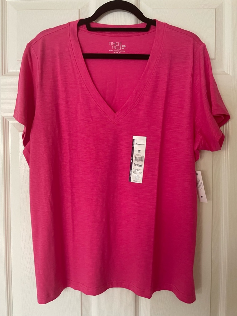 Time and Tru Racing Pink Slub V-Neck Tee | Relaxed Fit Short Sleeve Top